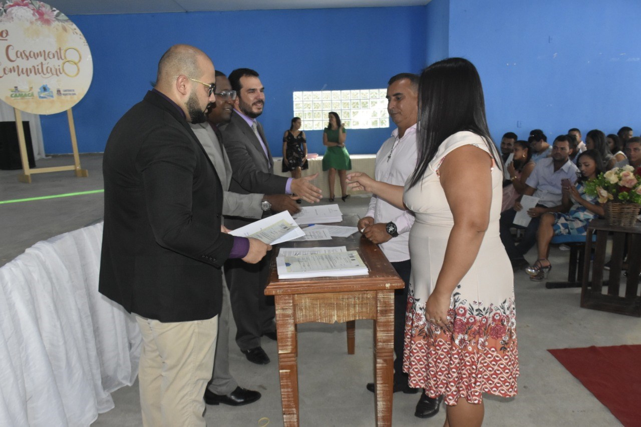 Camacã: II Casamento Comunitário realiza o sonho de dezenas de casais
